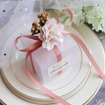 50Pcs Creativo de la caja de regalo de Plástico Esmerilado bolsa de papel de kraft de chocolate favor cuadros de la boda de candy empaquetado de la caja de Suministros de Partes