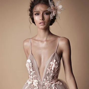 UMK 2020 3D Flores vestidos de Novia de Playa en V Profundo Sexy espalda Abierta Vestidos de Novia de Tul de correas Espaguetis Vestido De Noiva
