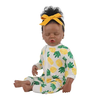 17inch afroamericanos reborn baby girl doll en color negro de cuerpo completo de suave silicona muñeca bebe reborn Baño de juguete