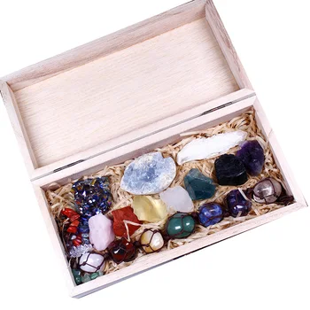 11pcs Naturales de cristal Siete de la terapia de la piedra Cruda energía de cristal de piedra de clúster de mineral estándar para una Exquisita caja de madera de regalo de colección