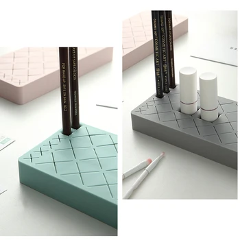 1Pcs Portátil Cosmetic de la Caja de Almacenamiento de Silicona/ABS de 4 Colores antideslizante Pincel de Maquillaje Titular de lápiz Labial Organizador de 8 Cuadrículas Para Escritorio