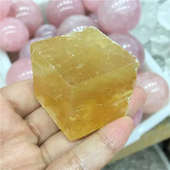 Piedra de cristal de calcita Cuarzo de la Piedra del rombo Raw Espécimen natural amarillo calcspar de la piedra preciosa de curación