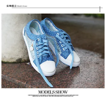 2018 Verano Estilo coreana de las Nuevas Mujeres del Hueco del Dril de algodón de Malla Zapatos Planos Casuales Zapatos Transpirables Zapatos de Tela Estudiante de Malla Zapatos