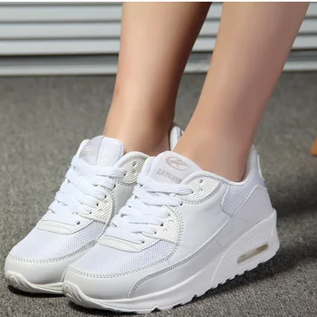2019 zapatos deportivos par de espesor con suela de aumento de las mujeres del estilo coreano de cojín de aire casual tendencia volume_up